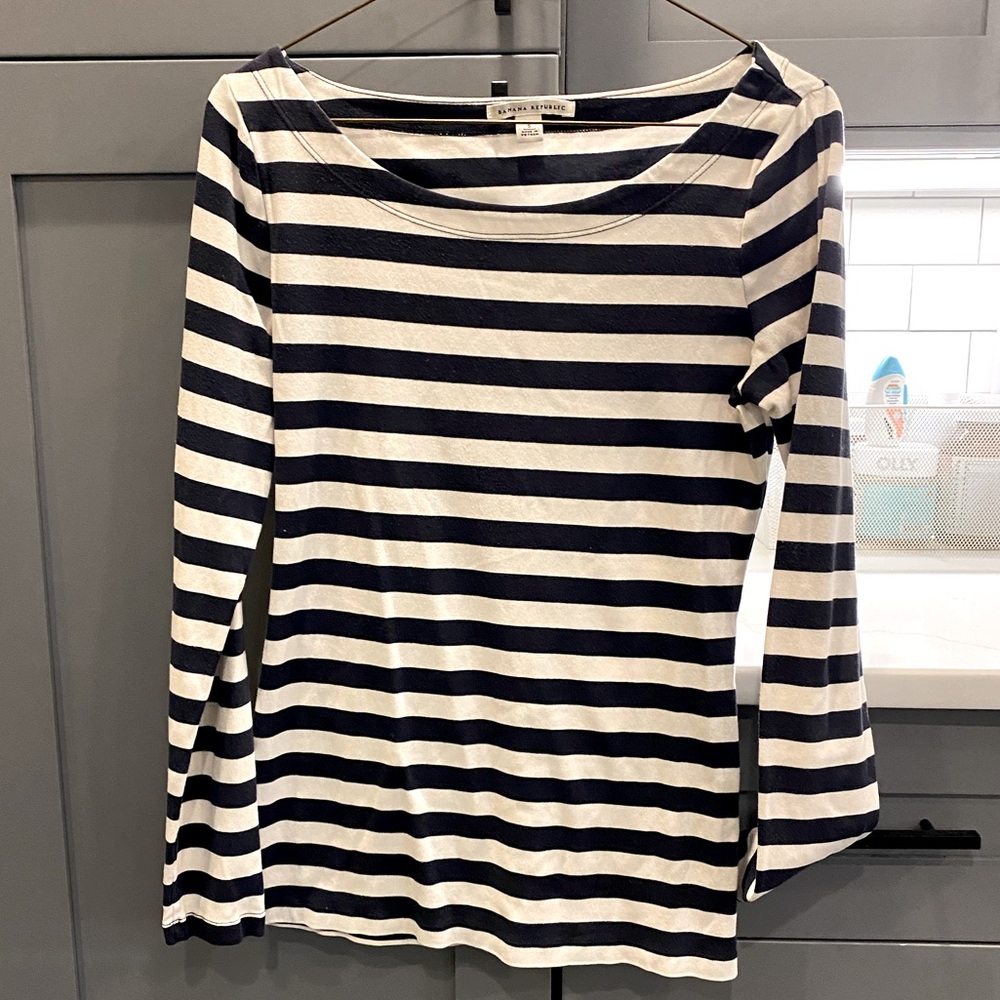 Long sleeve tee, boatneck, navy & white stripes, size S, Banana Republic